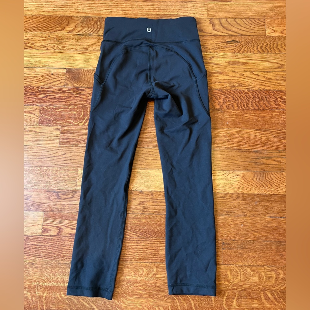 Lululemon Black High-Waist Pocket Leggings size 2 - Picture 5 of 6